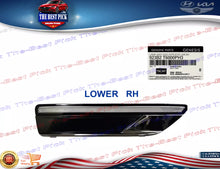 Load image into Gallery viewer, ⭐GENUINE⭐ Front Fender RIGHT LOWER Marker Light 21-24 Genesis GV80 923B2T6000PH3