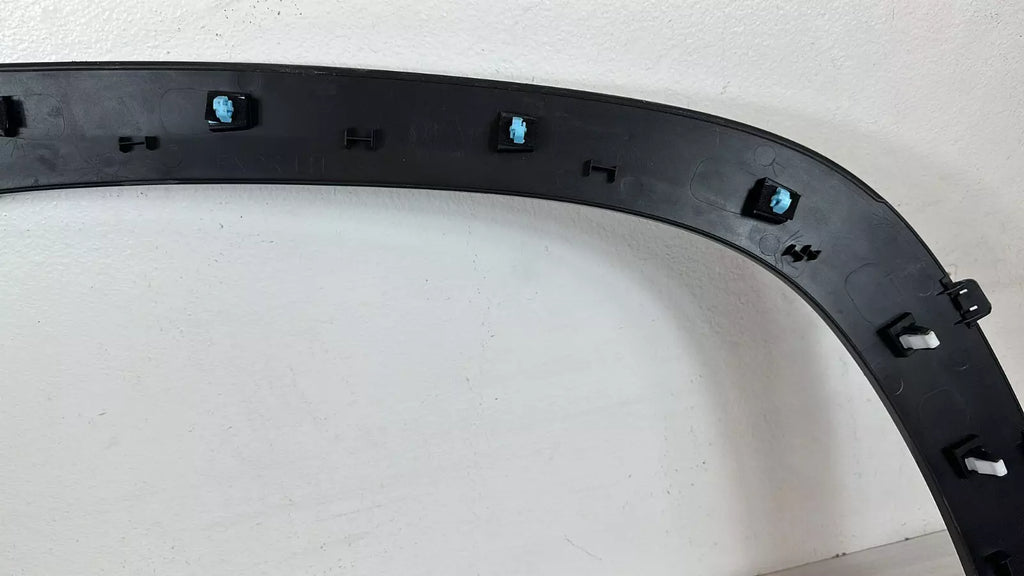 2022-2023 Hyundai Tucson⭐GENUINE⭐ FRONT Fender Wheel Molding LEFT 87711N9CA0 TCM