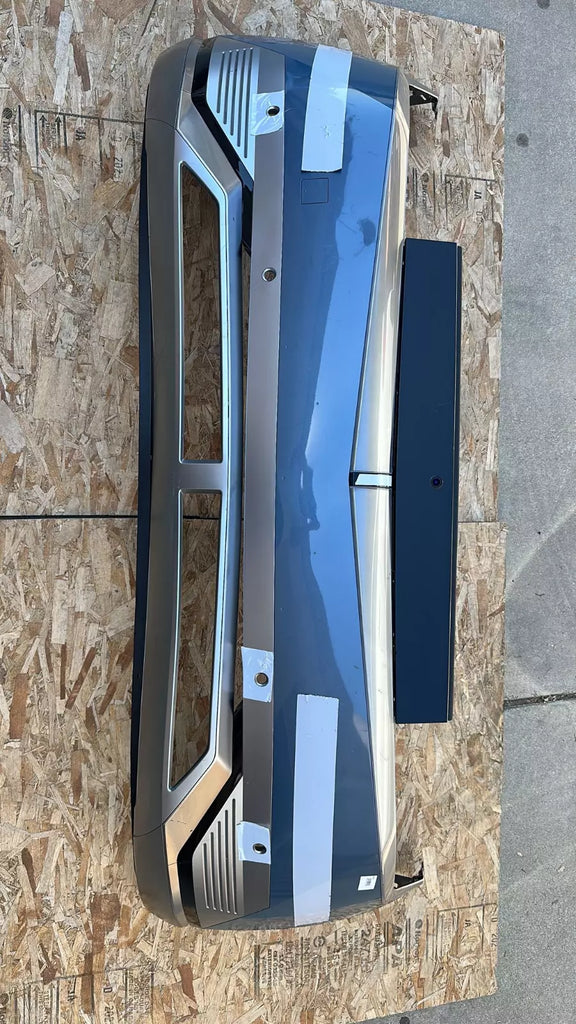 2022-2024 HYUNDAI IONIQ 5 LIMITED FILLED FRONT BUMPER COVER W O / SIGNAL