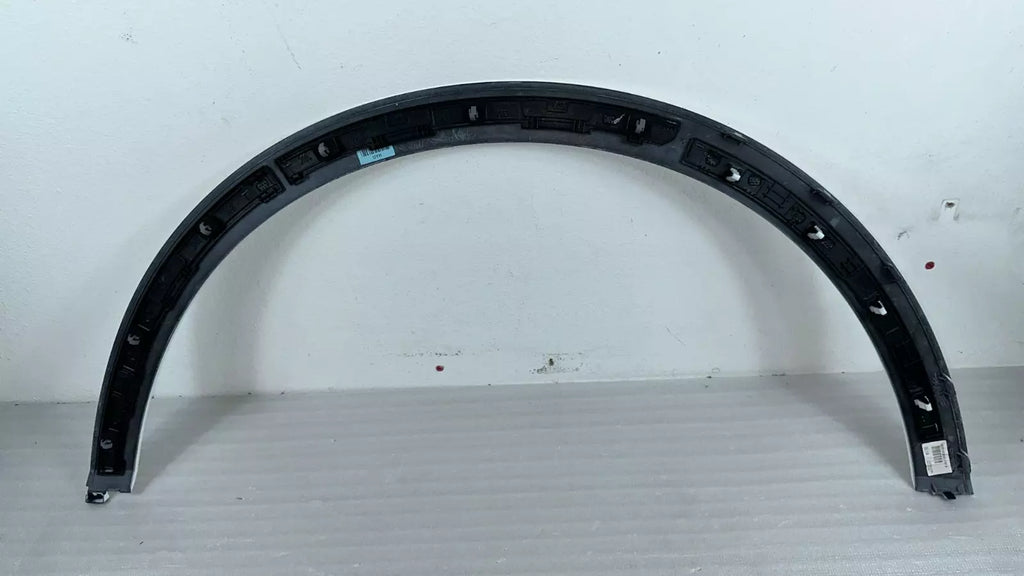 2021-2024 Genesis GV80 FRONT Fender Wheel Molding LEFT ⭐GENUINE⭐ 87711T6000 UYH