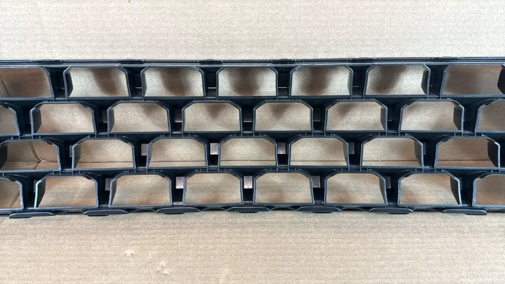 2022-2023 Hyundai Kona ⭐⭐GENUINE⭐⭐ Grille Front Bumper UPPER ⭐OEM⭐ 86350J9CB0