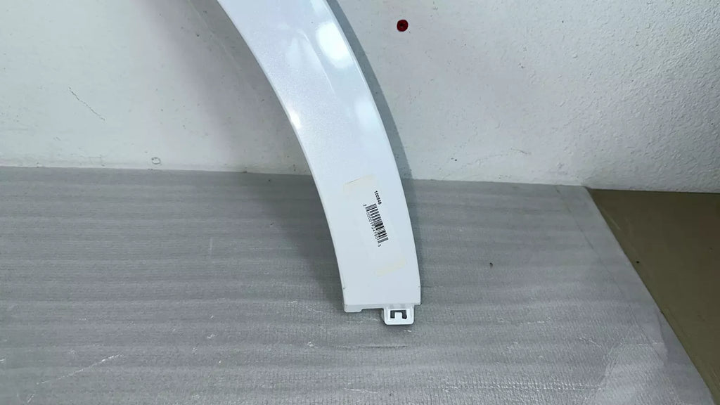 2021-2024 Genesis GV80 FRONT Fender Wheel Molding LEFT ⭐GENUINE⭐ 87711T6000 UYH