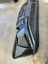 Load image into Gallery viewer, 2022-2024 HYUNDAI TUCSON SEL & SE FRONT BUMPER WITH GRILL ⭐OEM⭐ 86511N9000