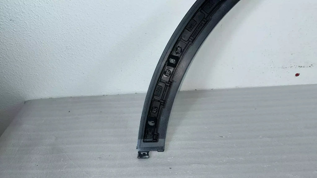 2021-2024 Genesis GV80 FRONT Fender Wheel Molding LEFT ⭐GENUINE⭐ 87711T6000 UYH