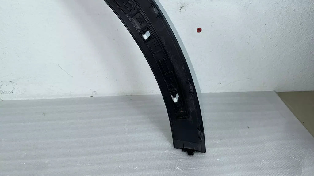 2021-2024 Genesis GV80 FRONT Fender Wheel Molding LEFT ⭐GENUINE⭐ 87711T6000