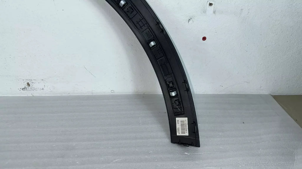 2021-2024 Genesis GV80 FRONT Fender Wheel Molding LEFT ⭐GENUINE⭐ 87711T6000 KGN