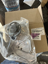 Load image into Gallery viewer, GENUINE Engine Water Pump AssY for 20-21 HYUNDAI Palisade SEL 3.8L 251003CAC0