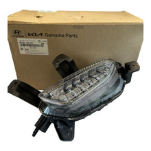 Load image into Gallery viewer, GENUINE DRL Fog Lamp & Cover LEFT DRIVER for 18-20 Hyundai Elantra GT 86563G3020