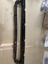 Load image into Gallery viewer, ⭐GENUINE⭐  Radiator Grille 2020 Kia Soul  Radiator Grille 86351K0500