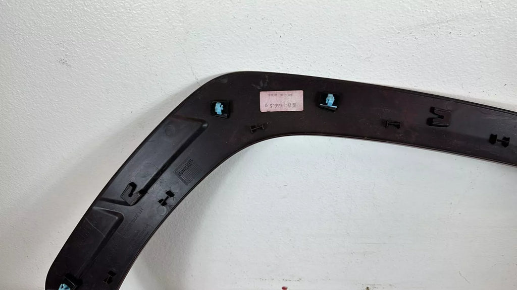 2022-2023 Hyundai Tucson⭐GENUINE⭐ FRONT Fender Wheel Molding LEFT 87711N9CA0 R2P