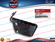 Load image into Gallery viewer, ⭐GENUINE⭐ Transsmision Oil Pan fits Kia Sorento 2003-2009 452804C000