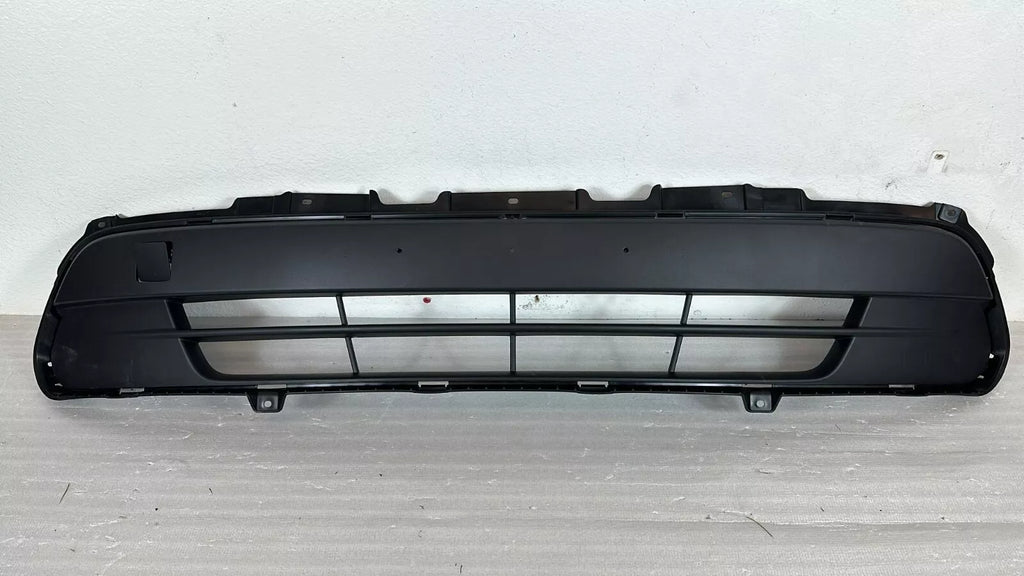 Bumper Grille 2016-18 Kia Sorento Front Textured Matte Dark Gray 86522C6000