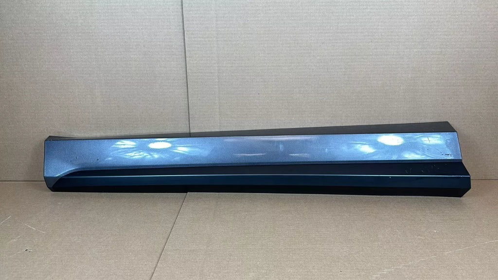 2022-2024 Hyundai Tucson Front Door Lower Molding Left LH Garnish 87721N9CA0 R4G