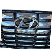 Load image into Gallery viewer, Genuine 2023 Hyundai Palisade Grille with Camera whole NO Damage