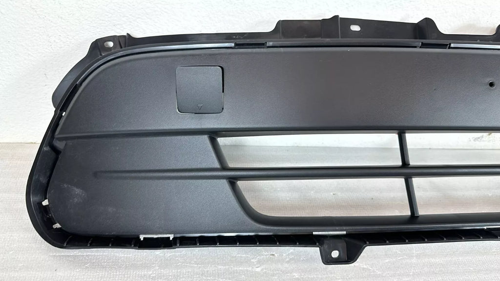 Bumper Grille 2016-18 Kia Sorento Front Textured Matte Dark Gray 86522C6000