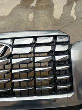 Load image into Gallery viewer, 2023 Hyundai palisade caligraphy front bumper