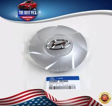 Load image into Gallery viewer, Genuine HYUNDAI ELANTRA 529603X300 2011-2013 17 inch Wheel Center Cap