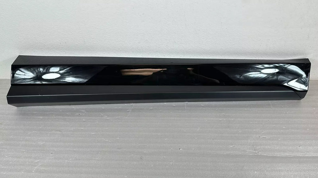 FRONT Door Lower Molding Right Black Tucson N-Line 21-22 HYBRID 23-24 87722N9CA0