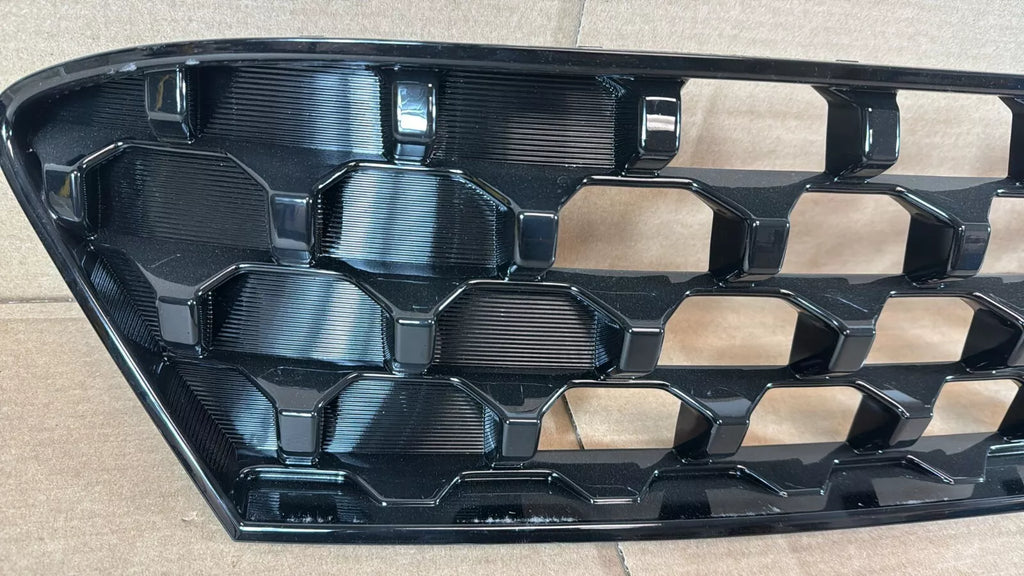 2022-2023 Hyundai Kona ⭐⭐GENUINE⭐⭐ Grille Front Bumper UPPER ⭐OEM⭐ 86350J9CB0