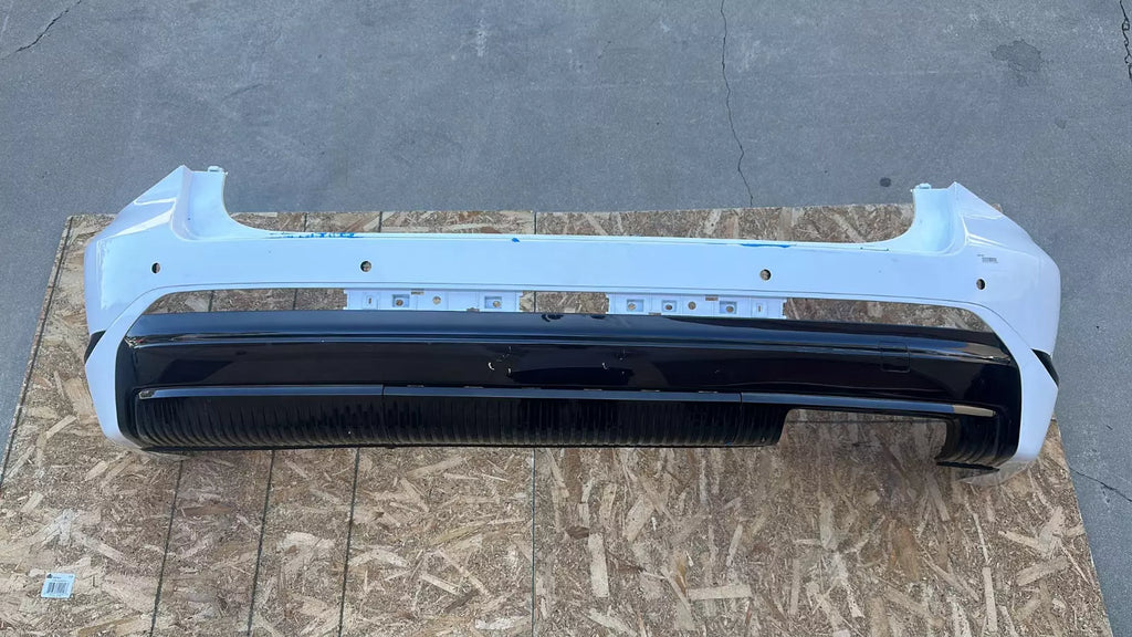 2023-2024 Hyundai Palisade LIMITED ⭐GENUINE⭐ Rear Bumper 86611S8000