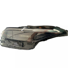 Load image into Gallery viewer, Genuine 2024 HYUNDAI ELANTRA PASSENGER LED HEADLIGHT RIGHT SIDE OEM LH NEW!