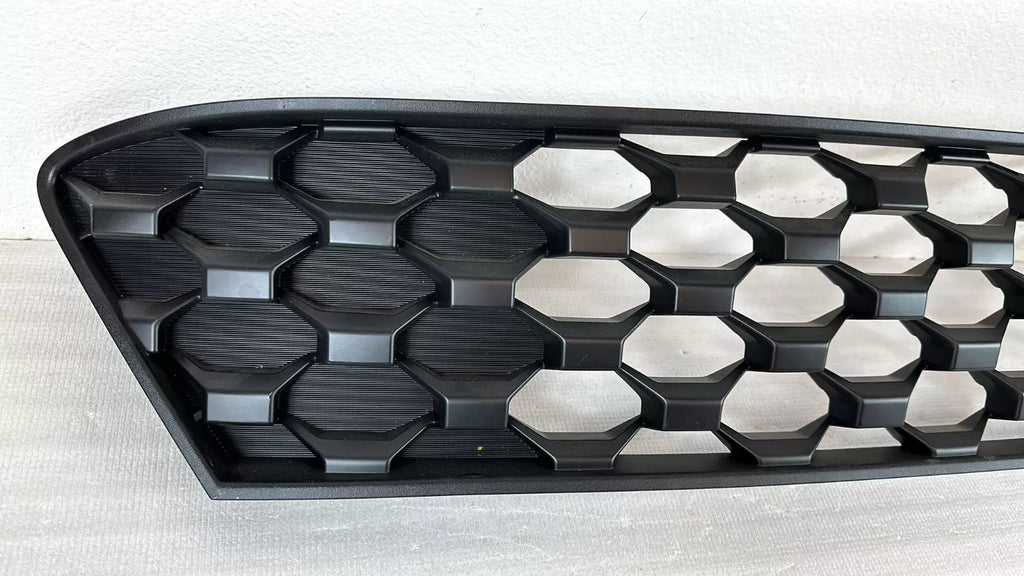 ⭐GENUINE⭐ Grille Front Bumper UPPER For Hyundai Kona 2022-2023 86350J9CA0