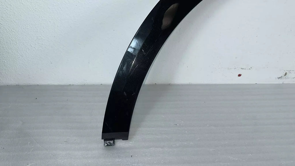 2021-2024 Genesis GV80 FRONT Fender Wheel Molding Right ⭐GENUINE⭐ 87712T6000 PH3