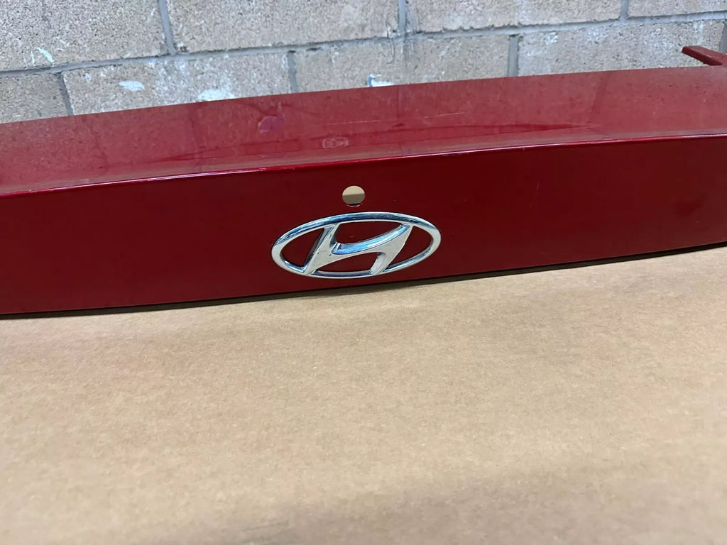 2021 2023 HYUNDAI ELANTRA REAR TRUNK SPOILER WITH CAMERA HOLE RED