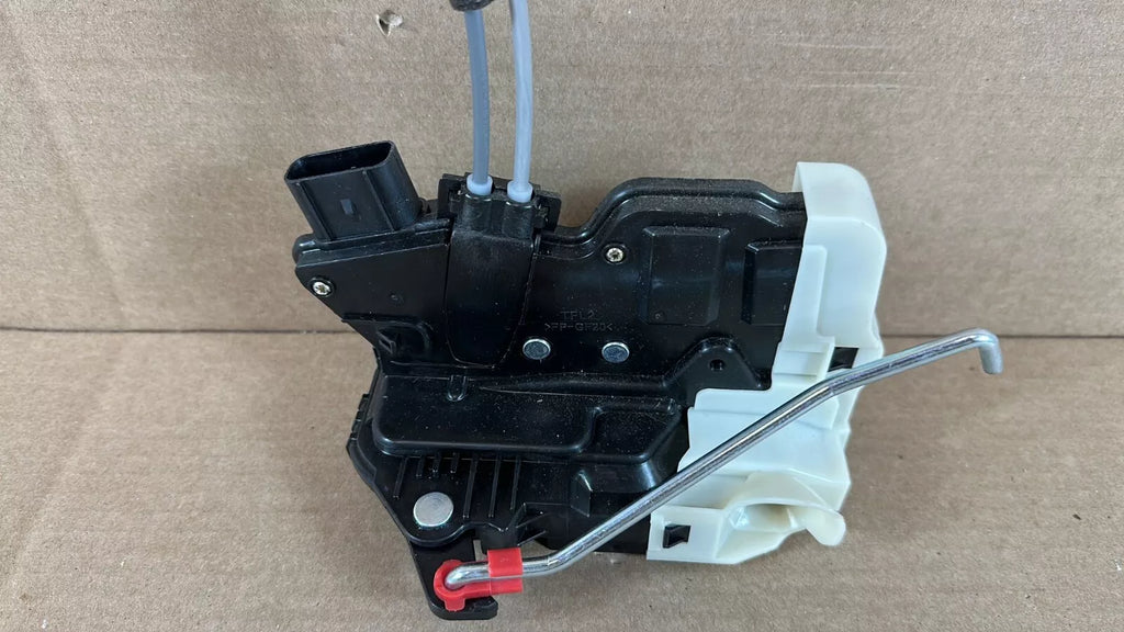 2011-2013 KIA OPTIMA Rear Door Lock Actuator Left 814102T000