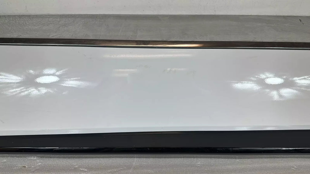 2021-2024 GENESIS GV80 Front Door Lower Molding LEFT DRIVER ⭐OEM⭐ 87721T6000 WHT