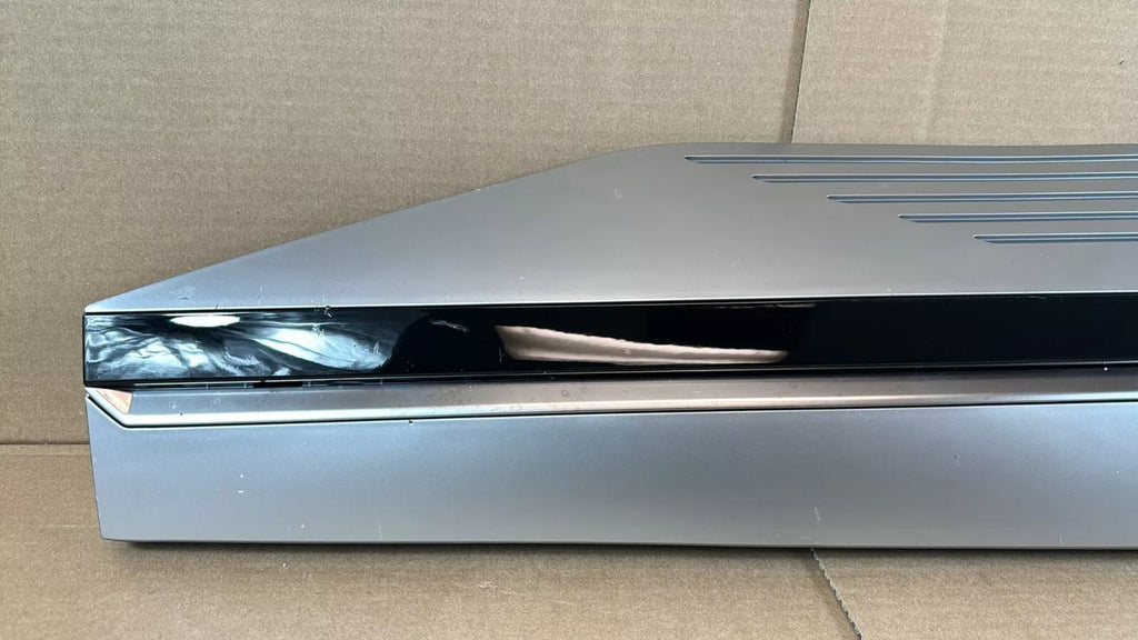 2022-2024 IONIQ 5 Limite ⭐ OEM ⭐ FRONT Door Lower Molding Left GRAY ⭐ 87721GI100