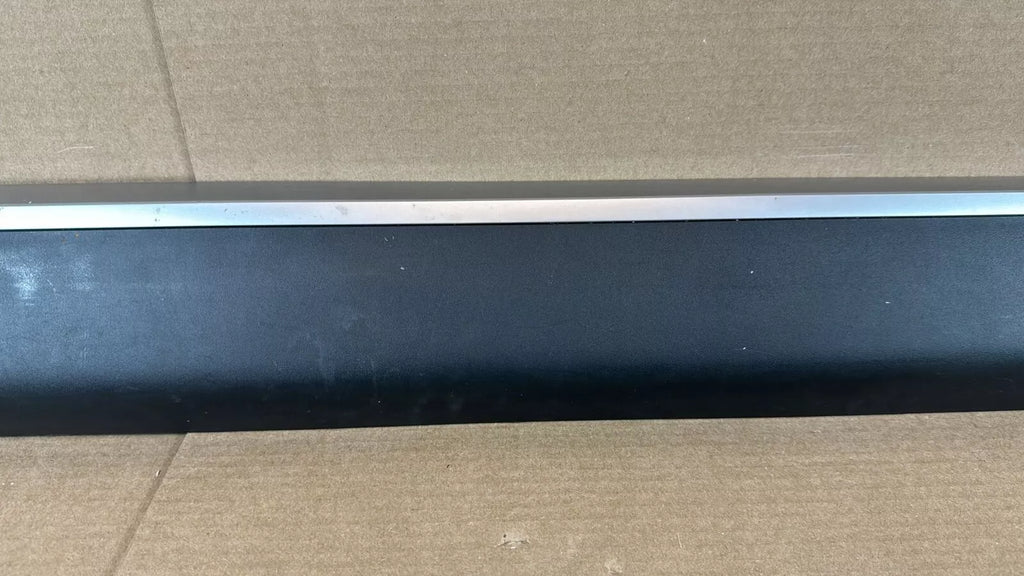 ⭐OEM⭐ Front Door Lower Molding Garnish Right For 20-2022 Palisade 87722S8000 SPC