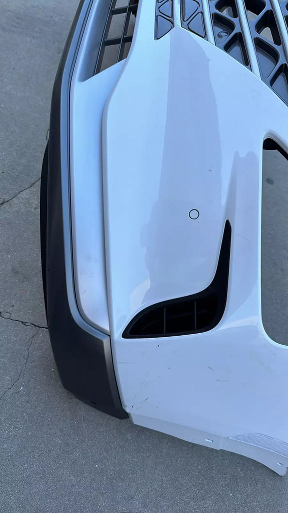 2023 HYUNDAI NEXO LIMITED ⭐GENUINE⭐ FRONT BUMPER W / CAMERA