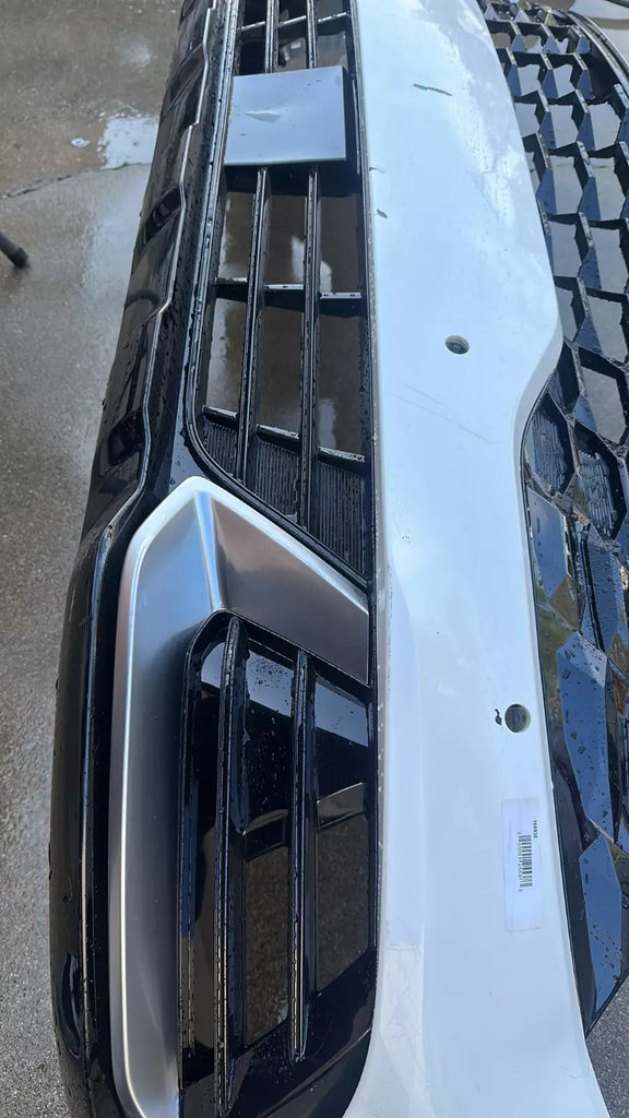 2022 2024 kia Sportage Prestige Front bumper with grille without camera whole