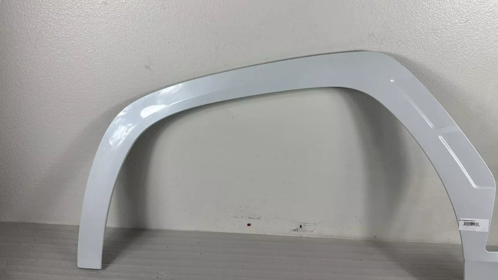 2022-2023 Hyundai Tucson⭐GENUINE⭐ FRONT Fender Wheel Molding LEFT 87711N9CA0 TW3