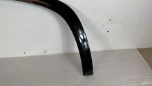 Load image into Gallery viewer, 2022-2023 Hyundai Tucson⭐GENUINE⭐ FRONT Fender Wheel Molding RIGHT 87712N9CA0TCM