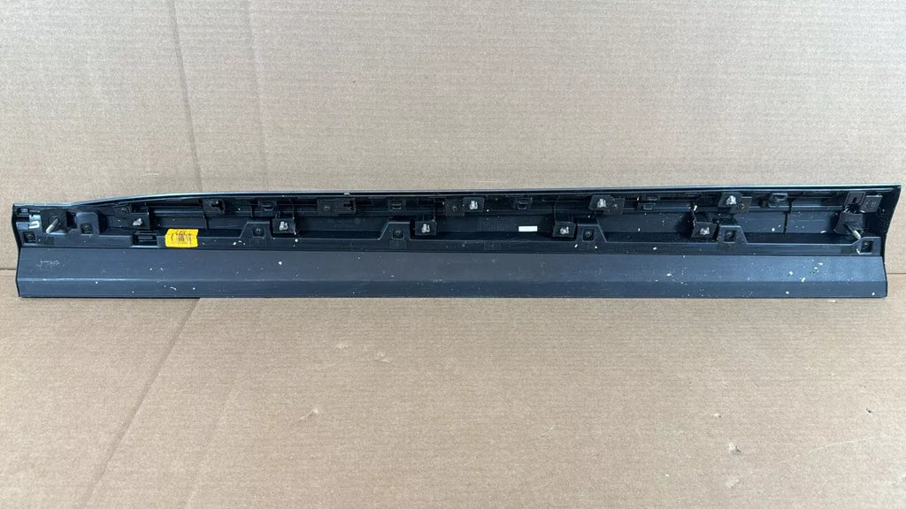 ⭐OEM⭐ Front Door Lower Molding Garnish Right For 20-2022 Palisade 87722S8000 SPC