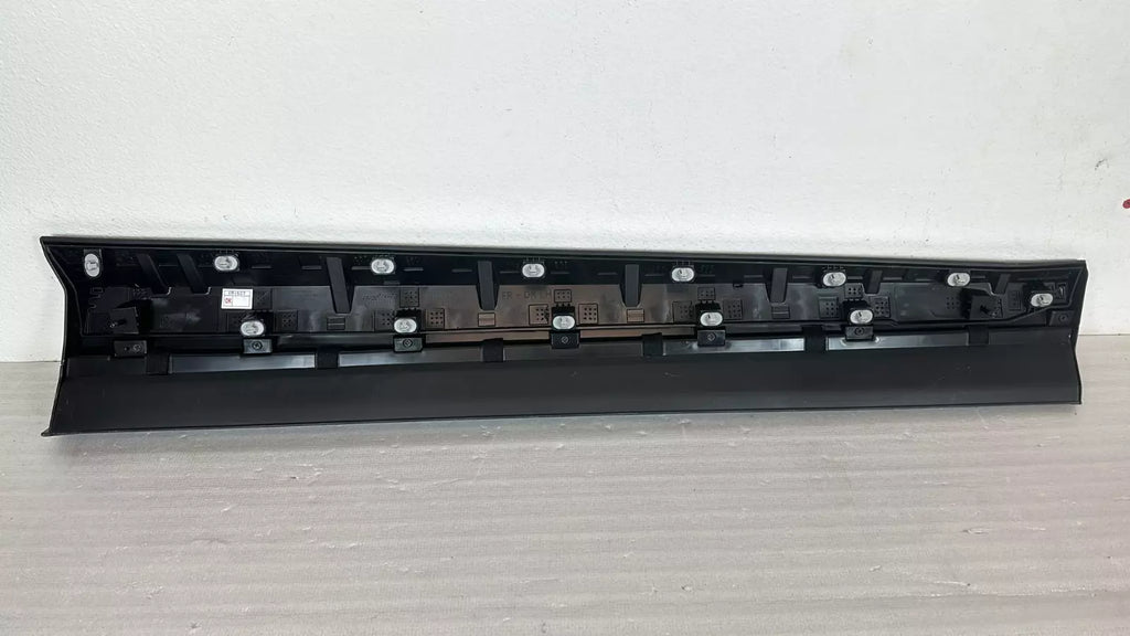 FRONT Door Lower Molding LEFT For Tucson N-Line 21-22 HYBRID 23-24 87721N9CA0