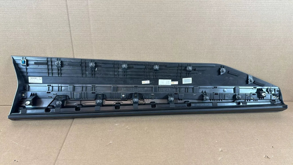 2022-2024 IONIQ 5 Limite ⭐ OEM ⭐ FRONT Door Lower Molding Left GRAY ⭐ 87721GI100