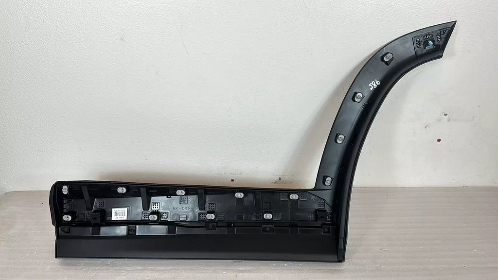 GENUINE⭐ REAR Door Lower Molding Right PASSEN 87732N9CA0 TCM Tucson N-Line 22-23