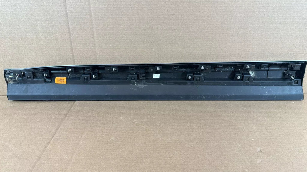 ⭐OEM⭐ Front Door Lower Molding Garnish Right For 20-2022 Palisade 87722S8000 SPC