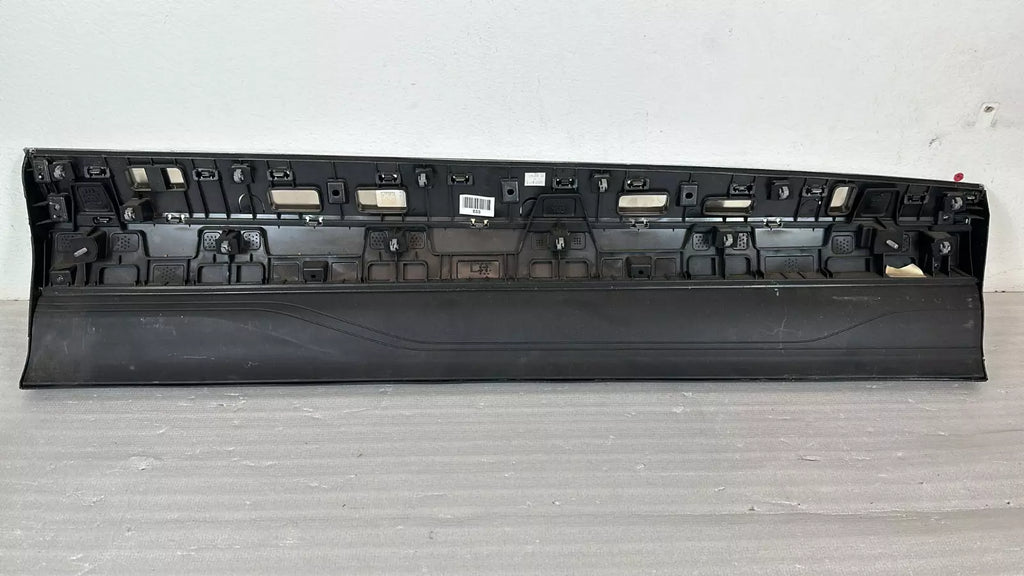 2021-2024 GENESIS GV80 Front Door Lower Molding LEFT DRIVER ⭐OEM⭐ 87721T6000 SSS