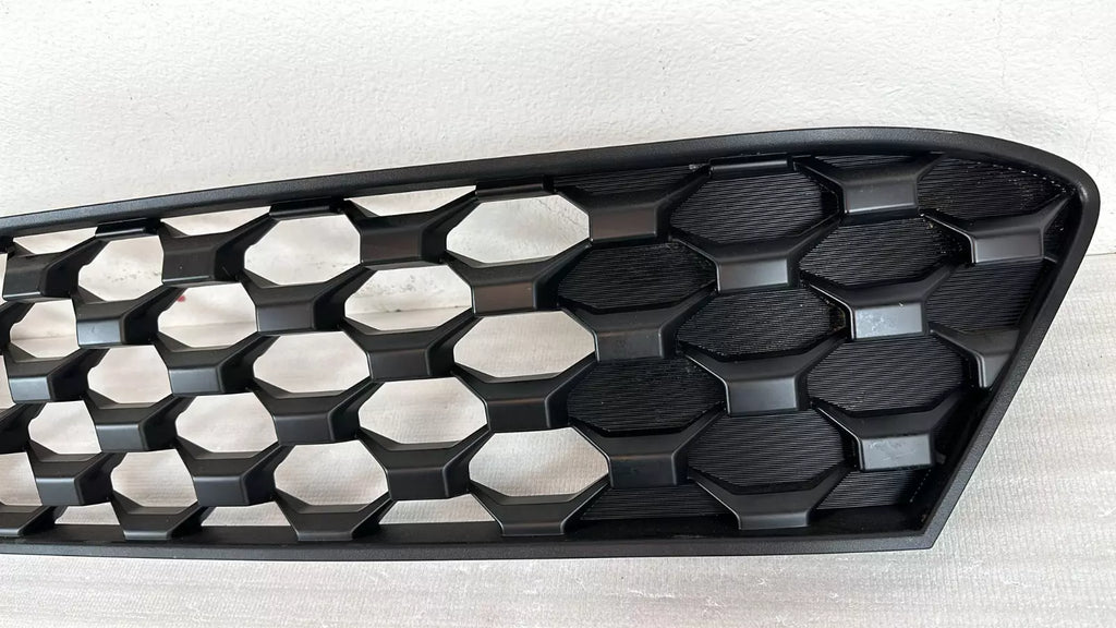 ⭐GENUINE⭐ Grille Front Bumper UPPER For Hyundai Kona 2022-2023 86350J9CA0