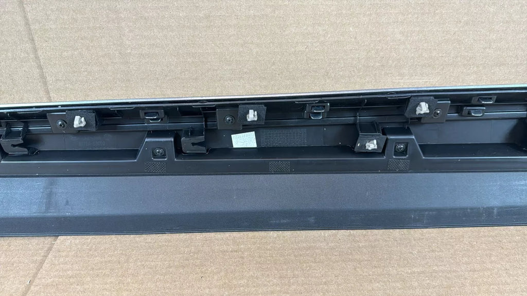 ⭐OEM⭐ Front Door Lower Molding Garnish Right For 20-2022 Palisade 87722S8000 SPC