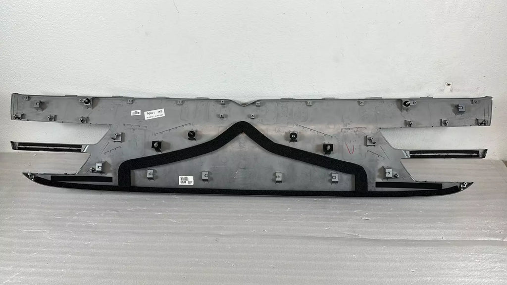 21-22 GENESIS G80 ⭐GENUINE⭐ DECKLID TRUNK LID TRIM MOLDING 87370T1030 URA