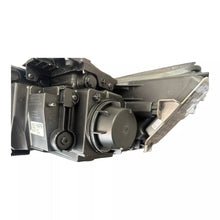 Load image into Gallery viewer, Genuine 2024 HYUNDAI ELANTRA PASSENGER LED HEADLIGHT RIGHT SIDE OEM LH NEW!