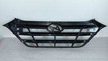 Load image into Gallery viewer, 2016-2018 Hyundai Tucson Front Upper Bumper Grille Grill W/ EMBLEM 86350D3000RAM