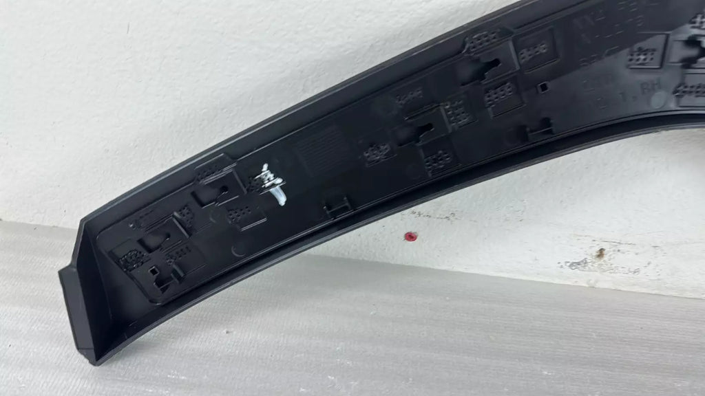 2023-2024 TUCSON N-LINE ⭐GENUINE Rear Fender Wheel Arch Molding RIGHT 87742N9EA0