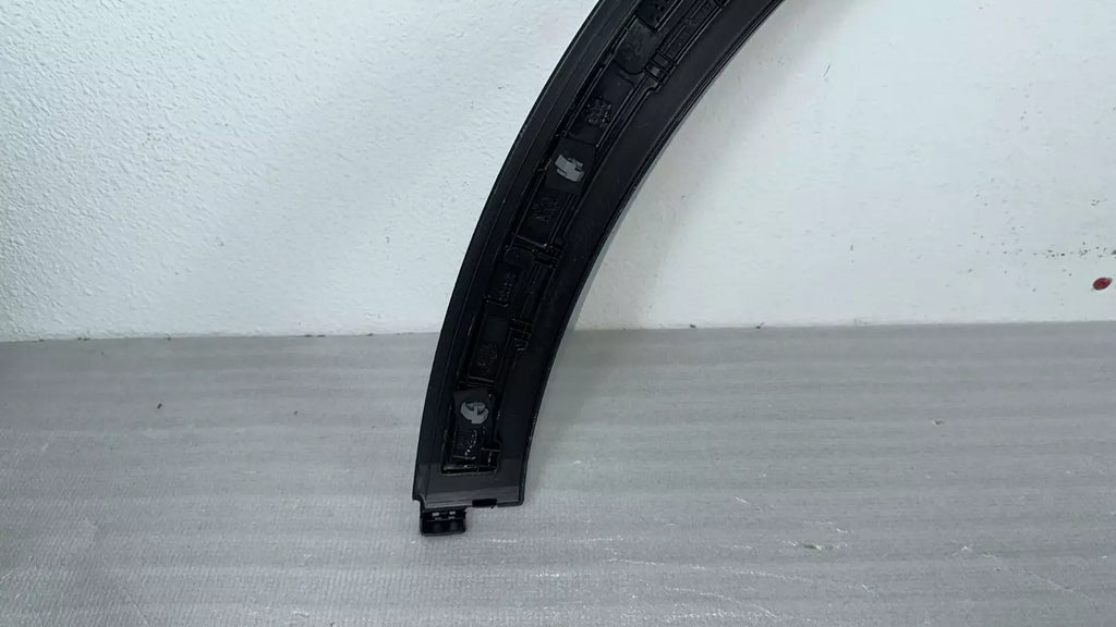 2021-2024 Genesis GV80 FRONT Fender Wheel Molding LEFT ⭐GENUINE⭐ 87711T6000 KGN