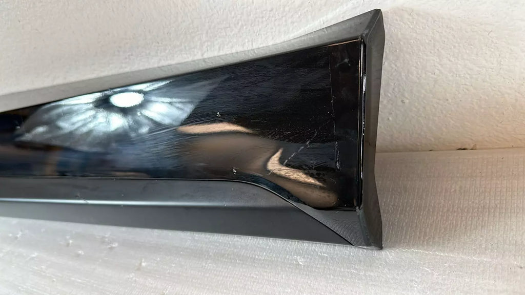 FRONT Door Lower Molding Right Black Tucson N-Line 21-22 HYBRID 23-24 87722N9CA0